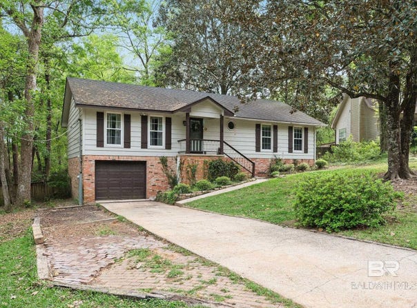 224 Tracy Circle, Daphne, AL 36526
