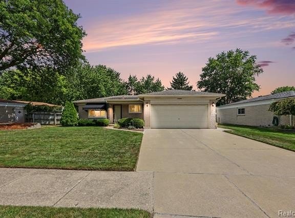31694 Cindy, Fraser, MI 48026