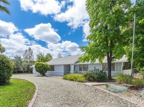 6825 Chardonnay, Paso Robles, CA 93446