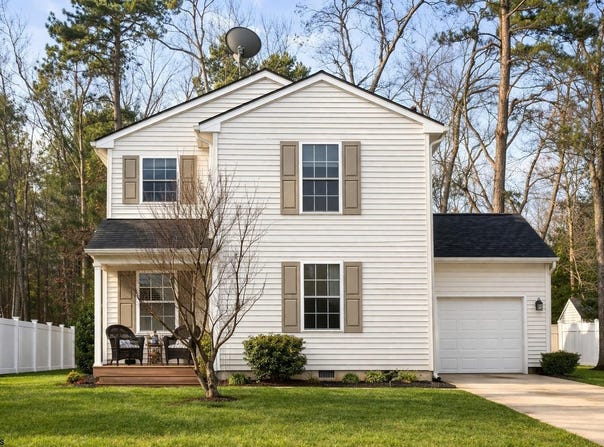 36 Coolidge Ave, Galloway Township, NJ 08205