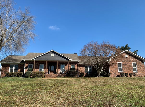 5202 BURROWS CROSSING Rd, Jasper, AL 35504