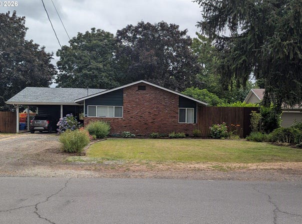 3400 7TH St, Hubbard, OR 97032