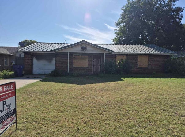 109 Elk Dr, Cache, OK 73527-9409