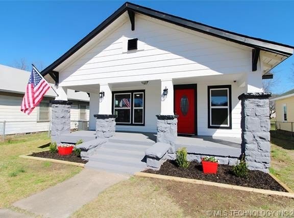 907 E 3rd Street, Okmulgee, OK 74447
