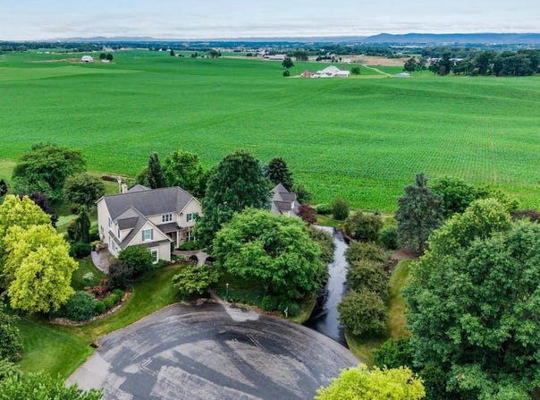 3393 BRAEMAR DRIVE, CHAMBERSBURG, PA 17202