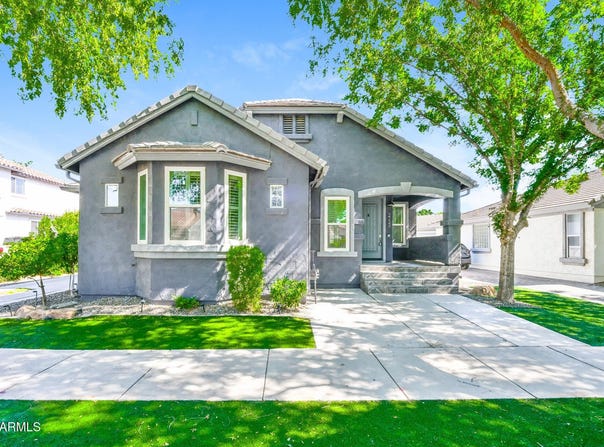 2732 E TAMARISK Street, Gilbert, AZ 85296