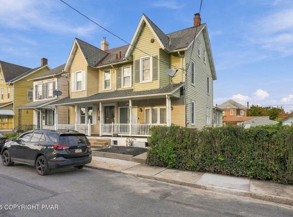 1521 Washington Avenue, Northampton, PA 18067