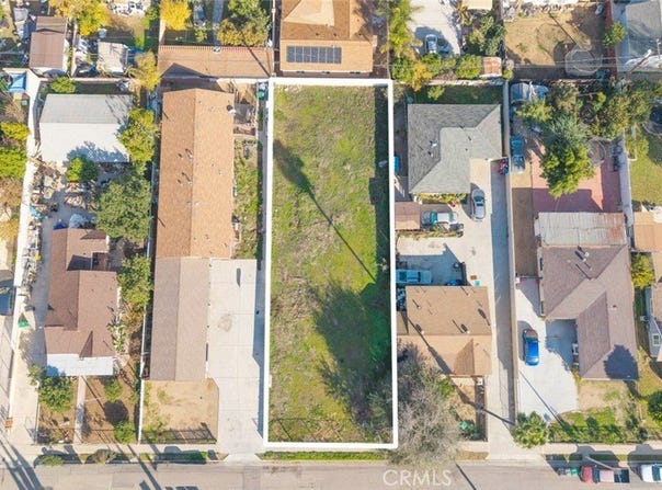 1243 E Street, Corona, CA 92882