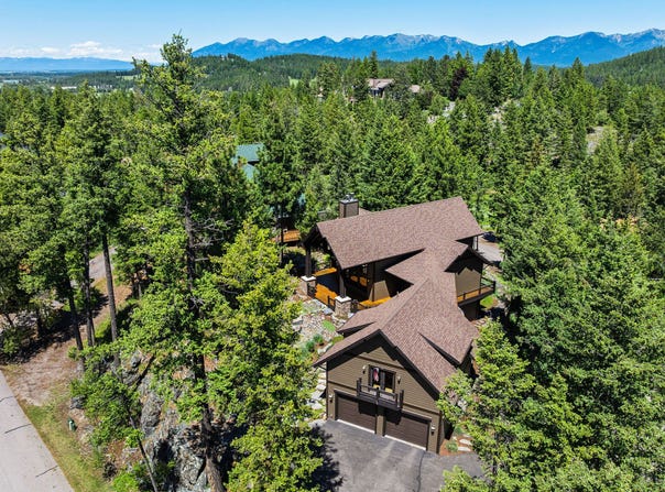 129 Bjork Drive, Bigfork, MT 59911