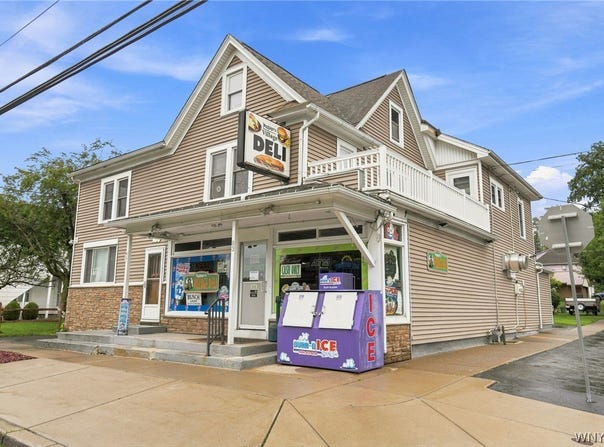 83 John Street, Akron, NY 14001