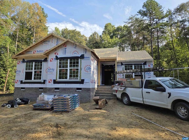520 DIXIE HOLW, LOUISA, VA 23093