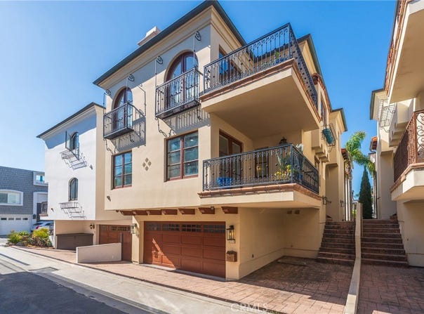 3105 Vista Drive, Manhattan Beach, CA 90266
