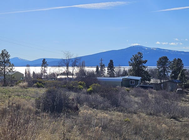 Shoreview Drive, Chiloquin, OR 97624