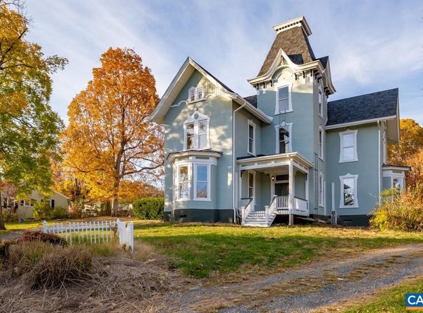 811 WESTOVER DR, STAUNTON, VA 24401