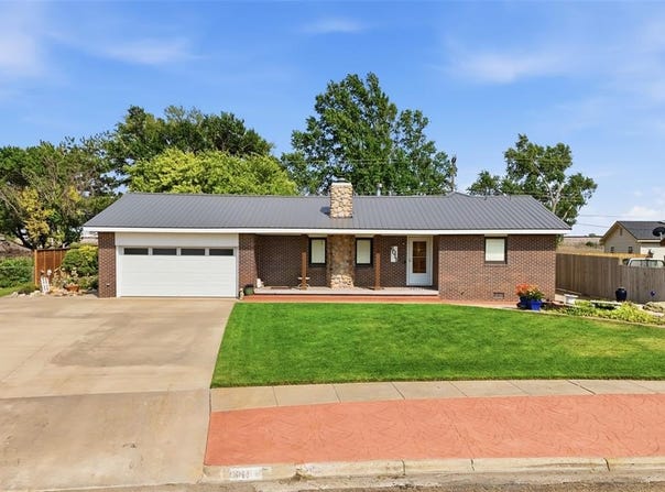 6011 Sunset Drive, Guymon, OK 73942