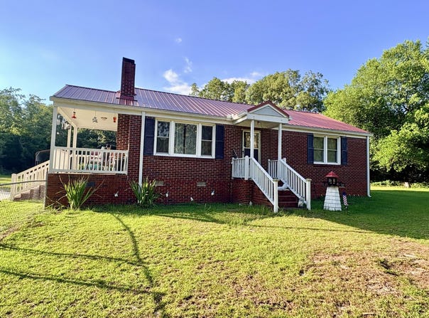 1204 Sandpit Road, Batesburg-Leesville, SC 29070