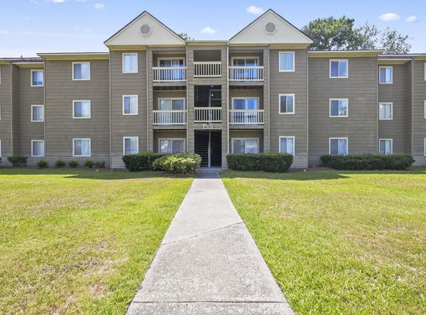 400 Myrtle Greens Dr., Conway, SC 29526