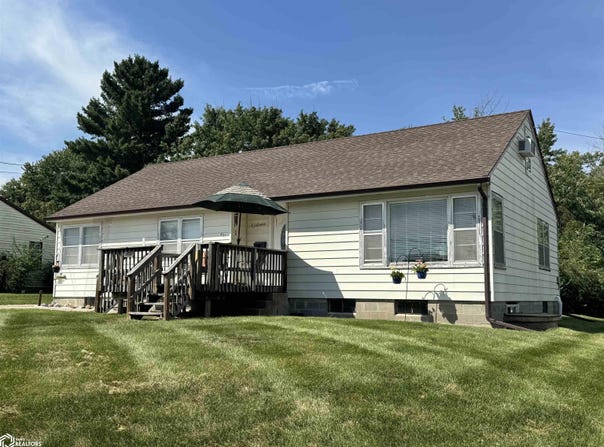 531 E Webster Street, Osceola, IA 50213