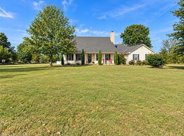 403 N Gray ST, Pocola, OK 74902