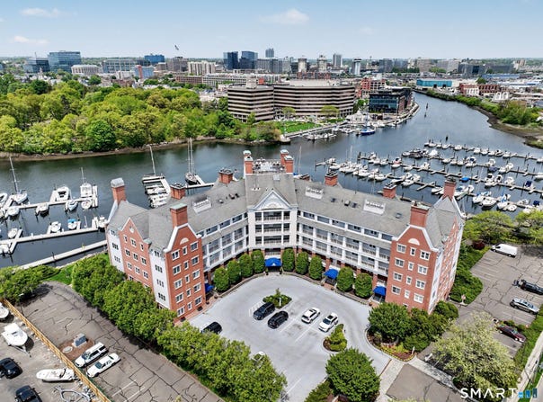 43 Harbor Drive, Stamford, CT 06902