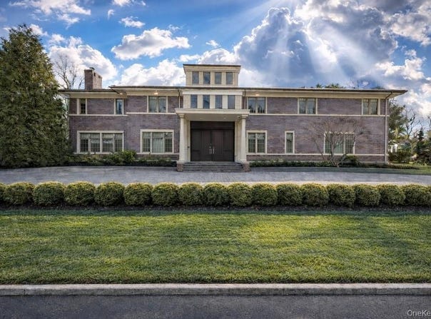 865 Barberry Lane, Woodsburgh, NY 11598