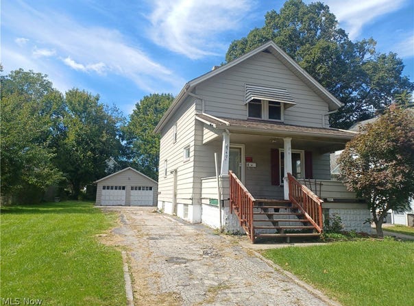549 6th Street, Struthers, OH 44471