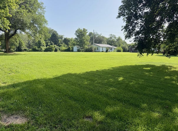 2627 E Hines Street, Republic, MO 65738