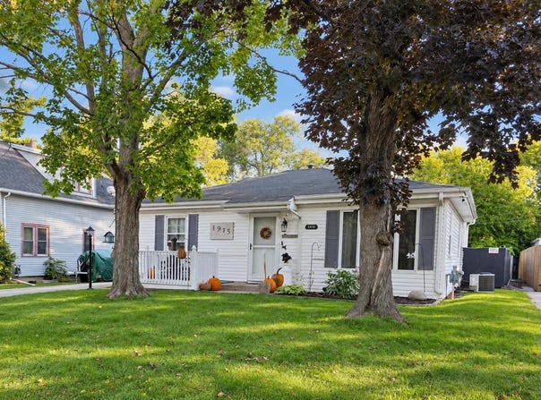 1915 Glen Avenue, Beloit, WI 53511