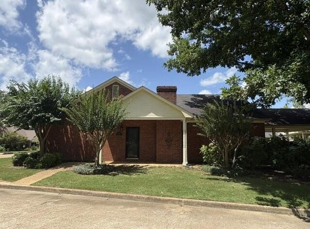 1807 Cedarbrook Cr, Belden, MS 38826