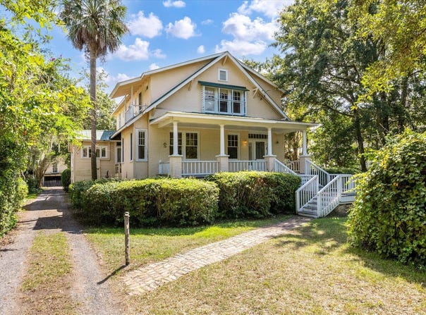 11 Formosa Drive, Charleston, SC 29407