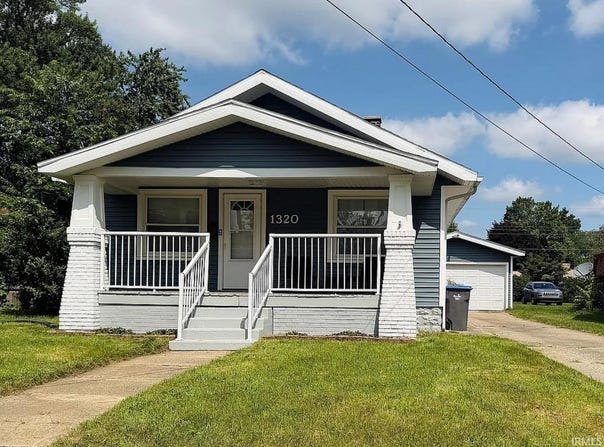 1320 E Beardsley Avenue, Elkhart, IN 46514-3733