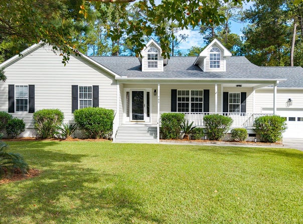 745 Comet Drive, Beaufort, NC 28516