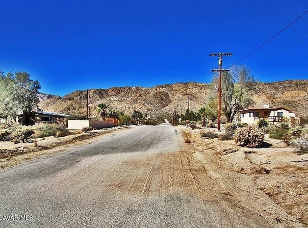 8675 Highland Road, Morongo Valley, CA 92256