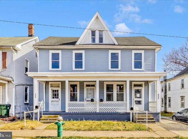 422-422 1/2 MCDOWELL Avenue, HAGERSTOWN, MD 21740