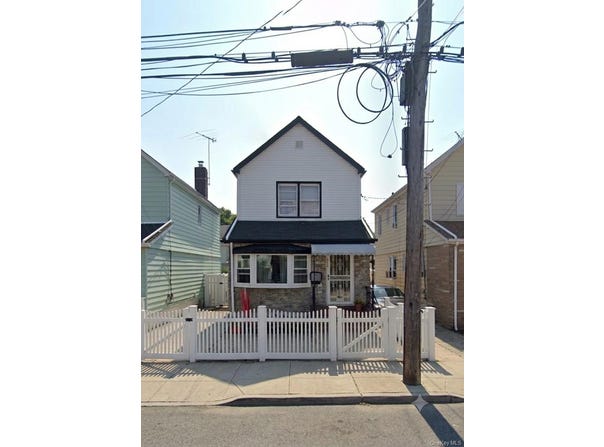 92-10 212th Place, Queens Village, NY 11428