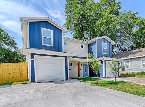 208-212 E Cherry Street, Sherman, TX 75090