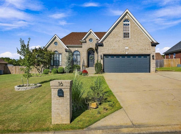 16 Emma Drive, Cabot, AR 72023