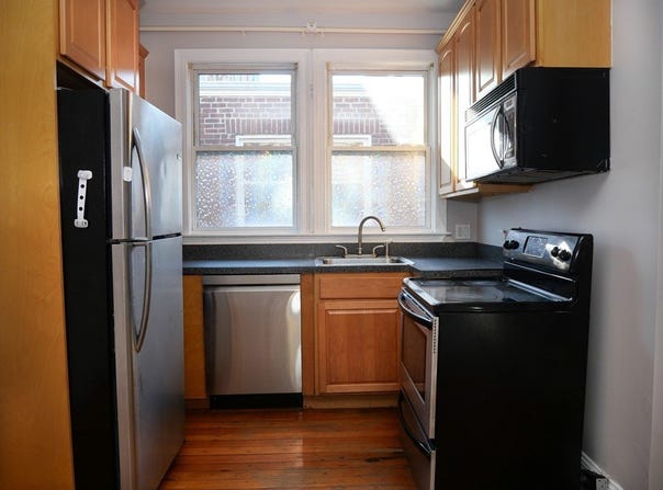 14 Chestnut Hill Ave, Boston, MA 02135