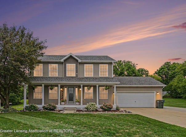 708 W Windward Way, Perry, MI 48872