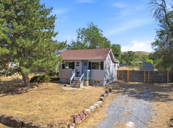 390 E UTAH Ave, Tooele, UT 84074