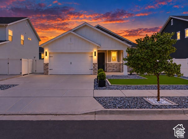 3467 S BIRCH Ln, Syracuse, UT 84075