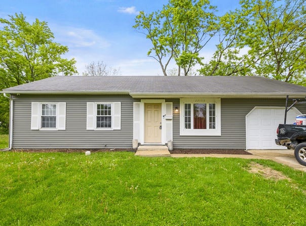 22153 E Churchill Drive, Richton Park, IL 60471