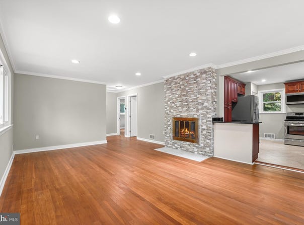 10705 LOCKRIDGE Drive, SILVER SPRING, MD 20901