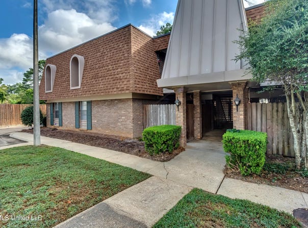 5155 Wayneland Drive lot: F5, Jackson, MS 39211