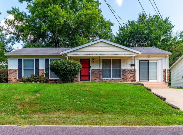 403 E Vine Street, Mexico, MO 65265