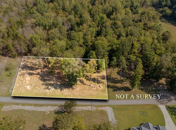 MARIAH Ln, Bath Springs, TN 38311-4522