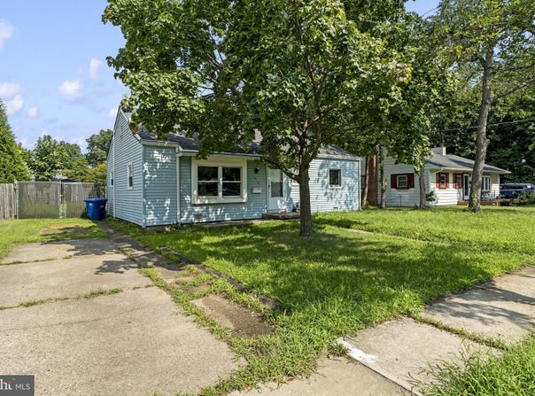 418 IOWA Avenue, DELANCO, NJ 08075