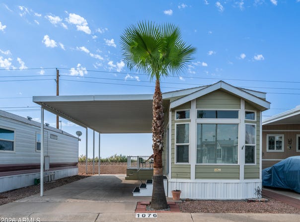 1076 Orecart Drive, Apache Junction, AZ 85119