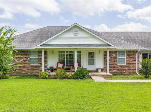 500 E Hamon AVE, Pocola, OK 74902
