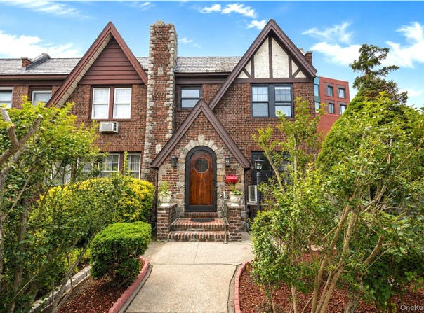 8514 68th Avenue, Rego Park, NY 11374